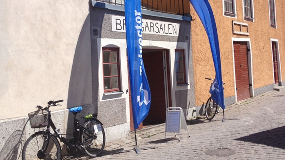 Emils källare är uthyrd.